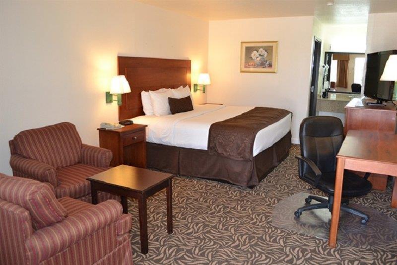 Best Western Regency Inn & Suites Gonzales Номер фото