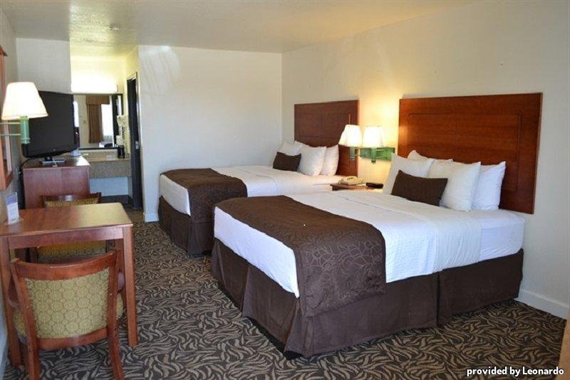Best Western Regency Inn & Suites Gonzales Экстерьер фото