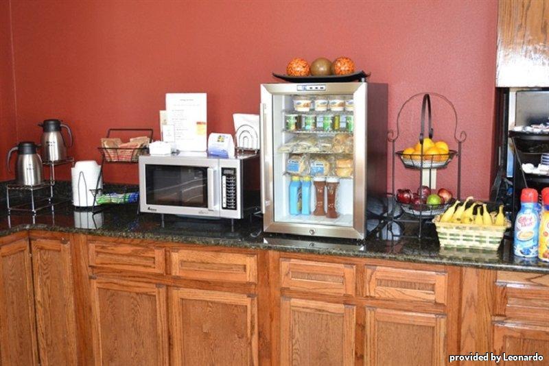 Best Western Regency Inn & Suites Gonzales Экстерьер фото
