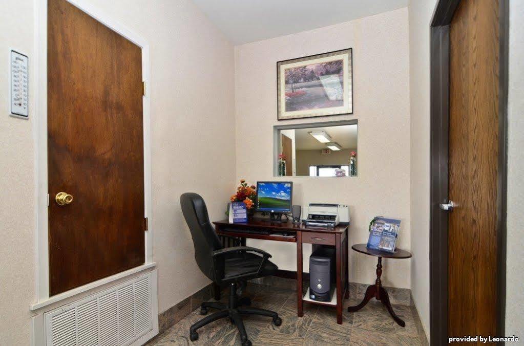 Best Western Regency Inn & Suites Gonzales Удобства фото